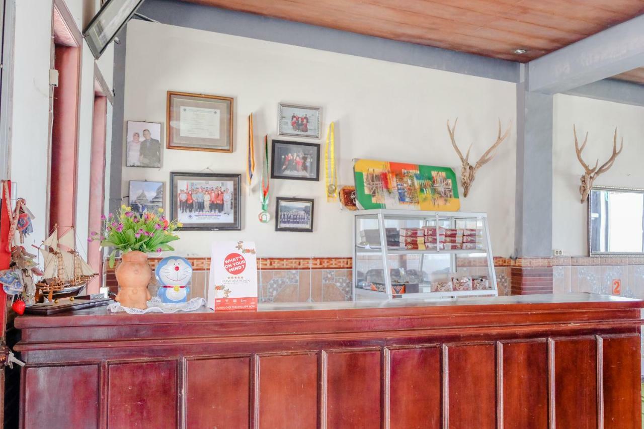 Oyo 1351 Tanggulasi Resto & Residence Syariah Magetan Dış mekan fotoğraf