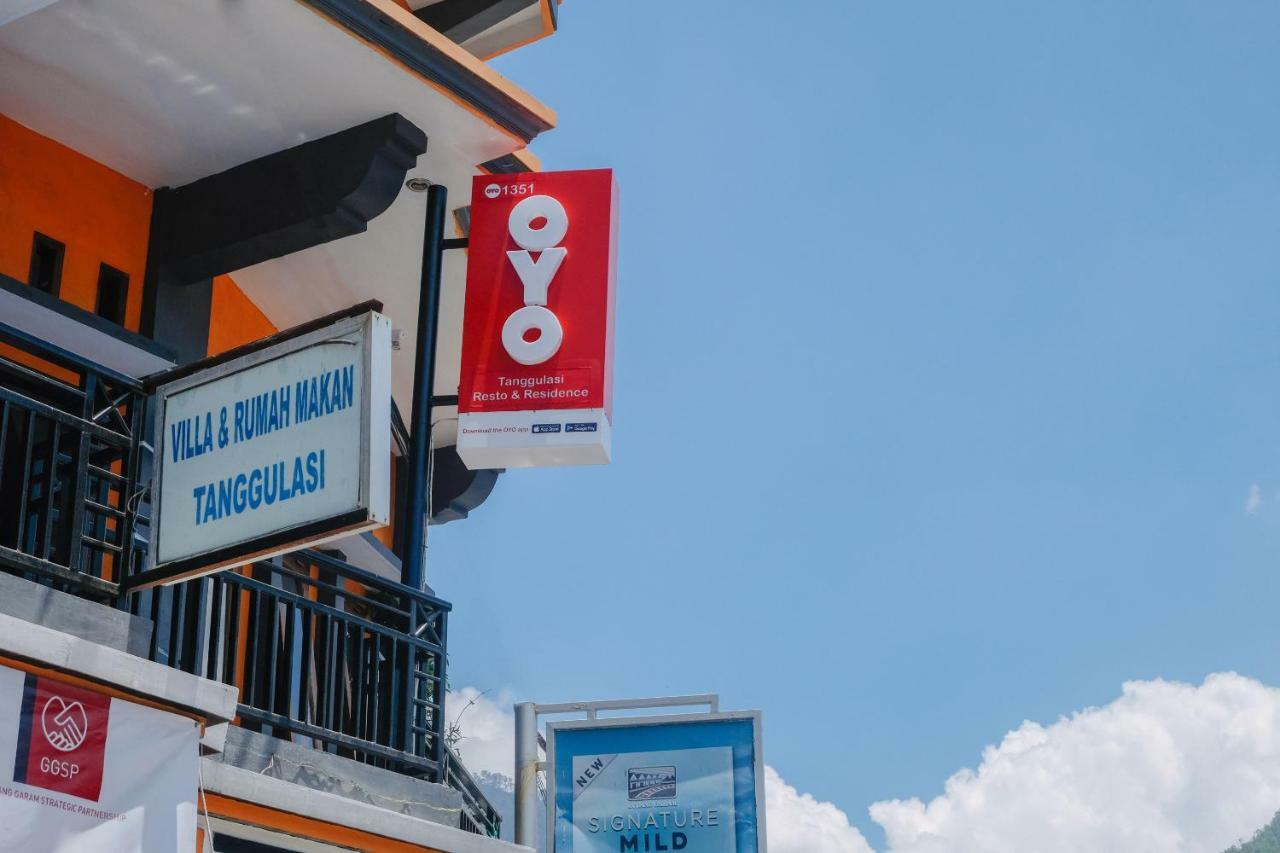 Oyo 1351 Tanggulasi Resto & Residence Syariah Magetan Dış mekan fotoğraf